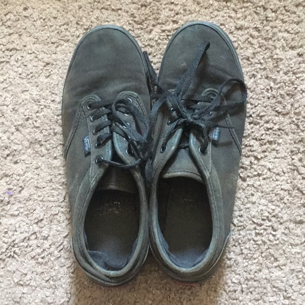all black Vans women's size 7